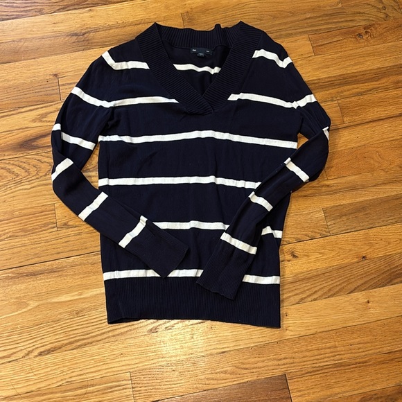 Gap Factory Stripped Sweater Size S - Picture 1 of 4